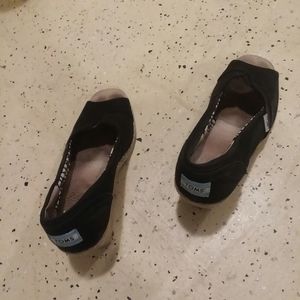 Toms  black dress shoes